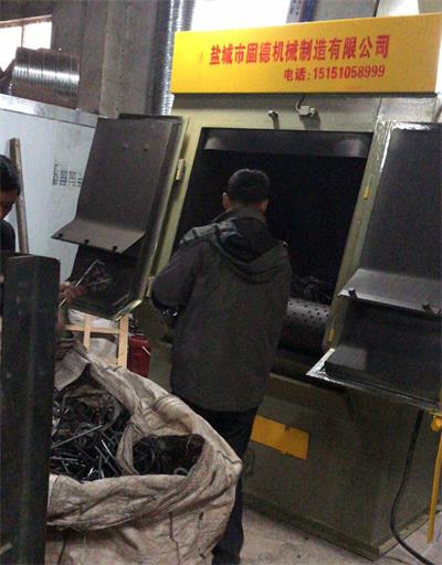 q3210履带式抛丸机价格.jpg